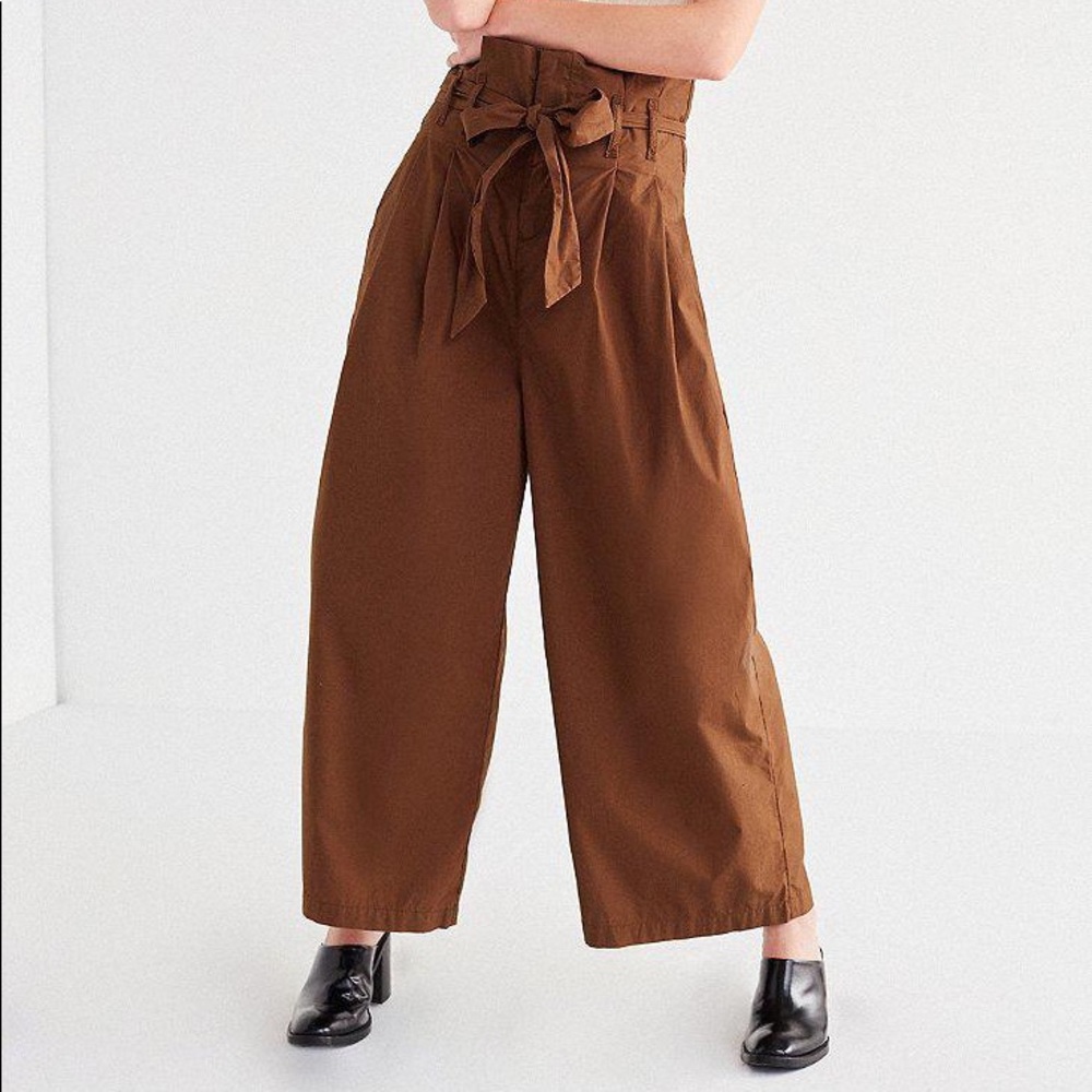 Urban Outfitters Kimchi Blue Pants (size 6)
